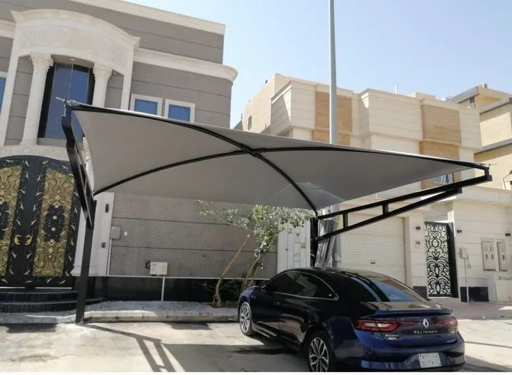 مظلات سيارات