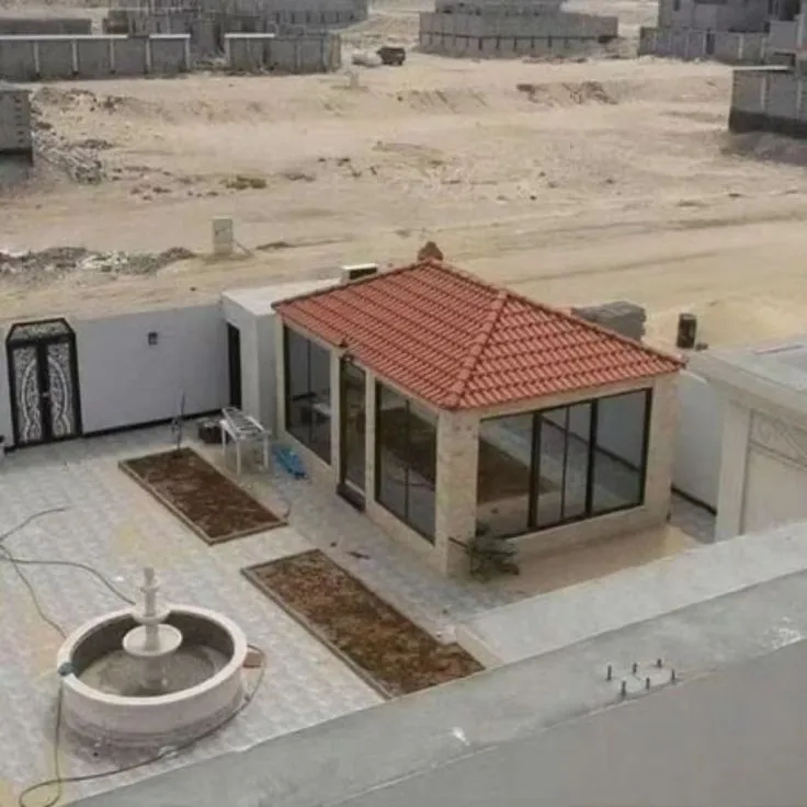 بناء ملاحق خارجية