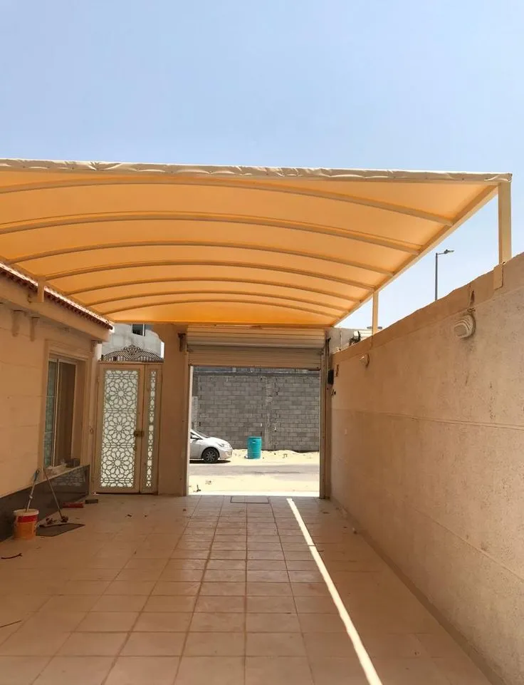 احدث مظلات متحركة لسيارات بالرياض