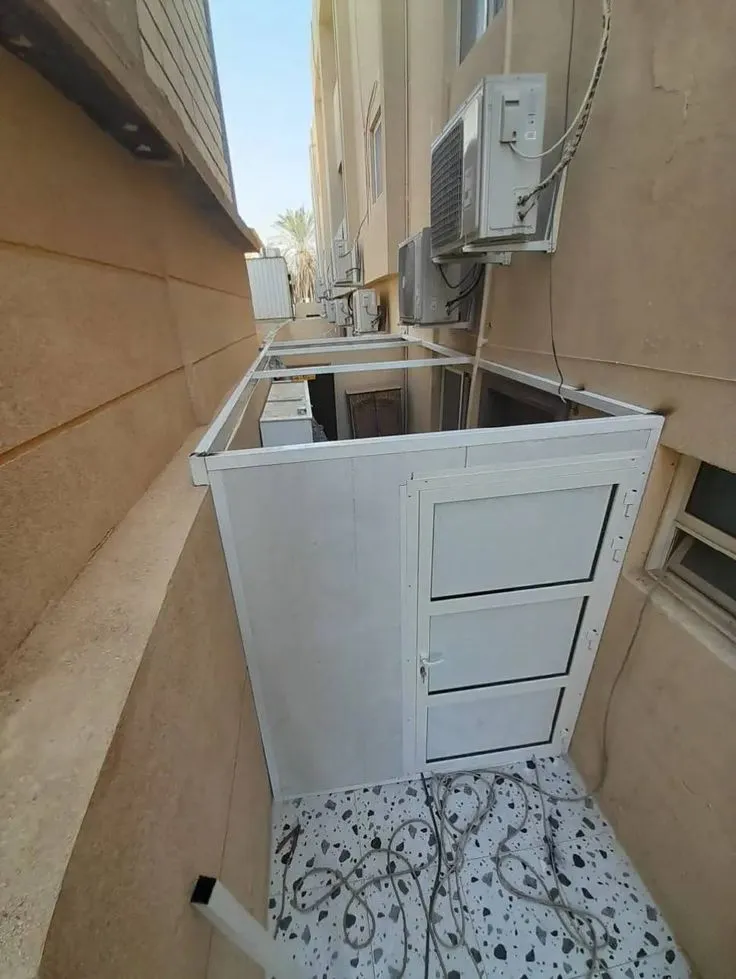 إنشاء ملاحق ساندوتش بنل سعر المتر في حي الصحافة 