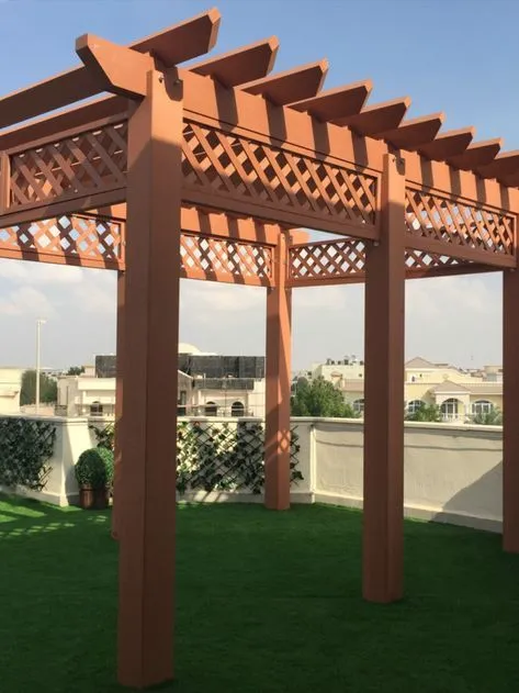 برجولات خشب معزول وحديد – أفضل خيارات التغطية لعام 2025