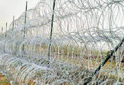 شبوك شائكة بالرياض – حماية فائقة للمزارع والاستراحات