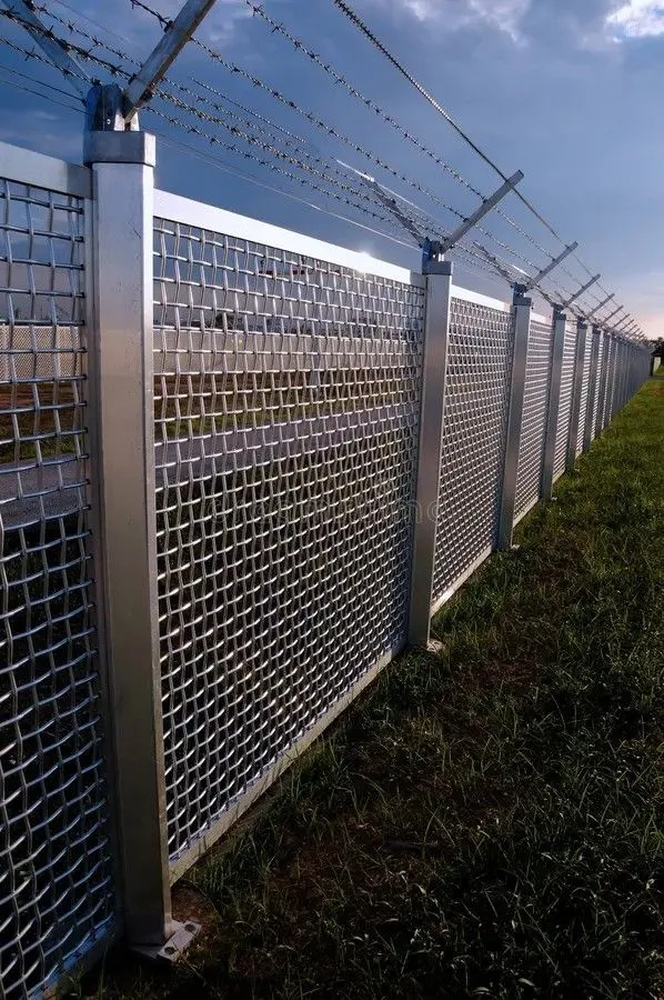 شبوك شائكة بالرياض – حماية فائقة للمزارع والاستراحات