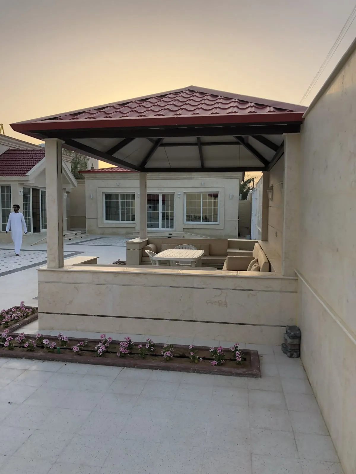 مظلات مودرن جنوب الرياض – للحدائق والمواقف بجودة عالية