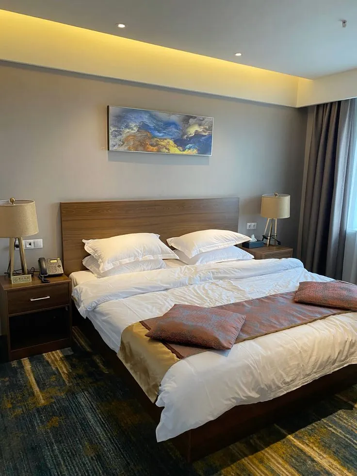 أفضل شركة دهانات فنادق بالرياض – ألوان راقية وتشطيب مميز