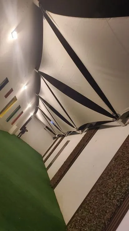 مظلات شد إنشائي في الرياض – تركيب سريع وفني متخصص