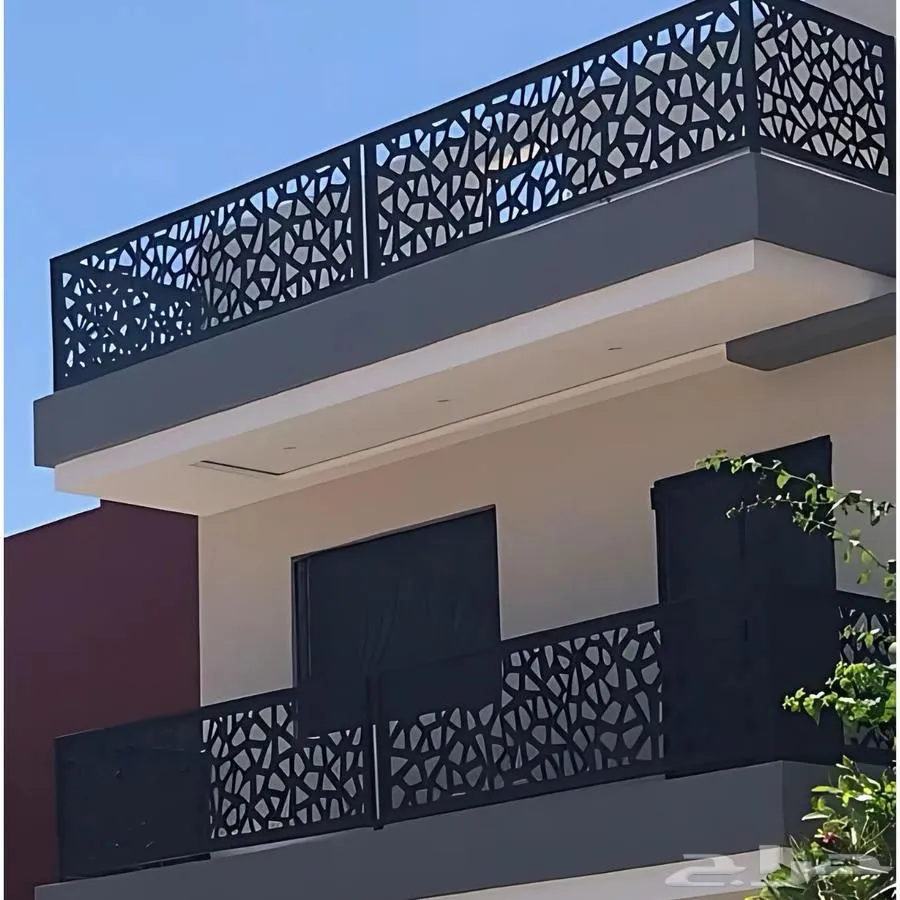 سواتر قص ليزر بالرياض مع الإضاءة– مظهر فاخر من المنار