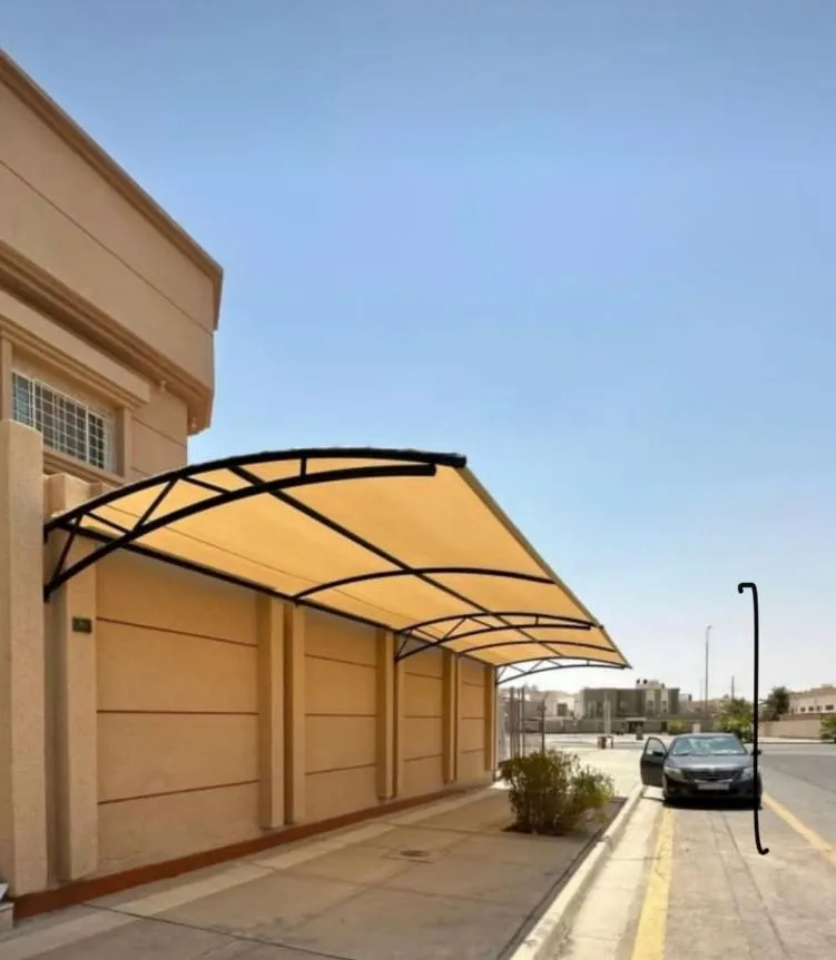 مظلات حديثة شمال الرياض